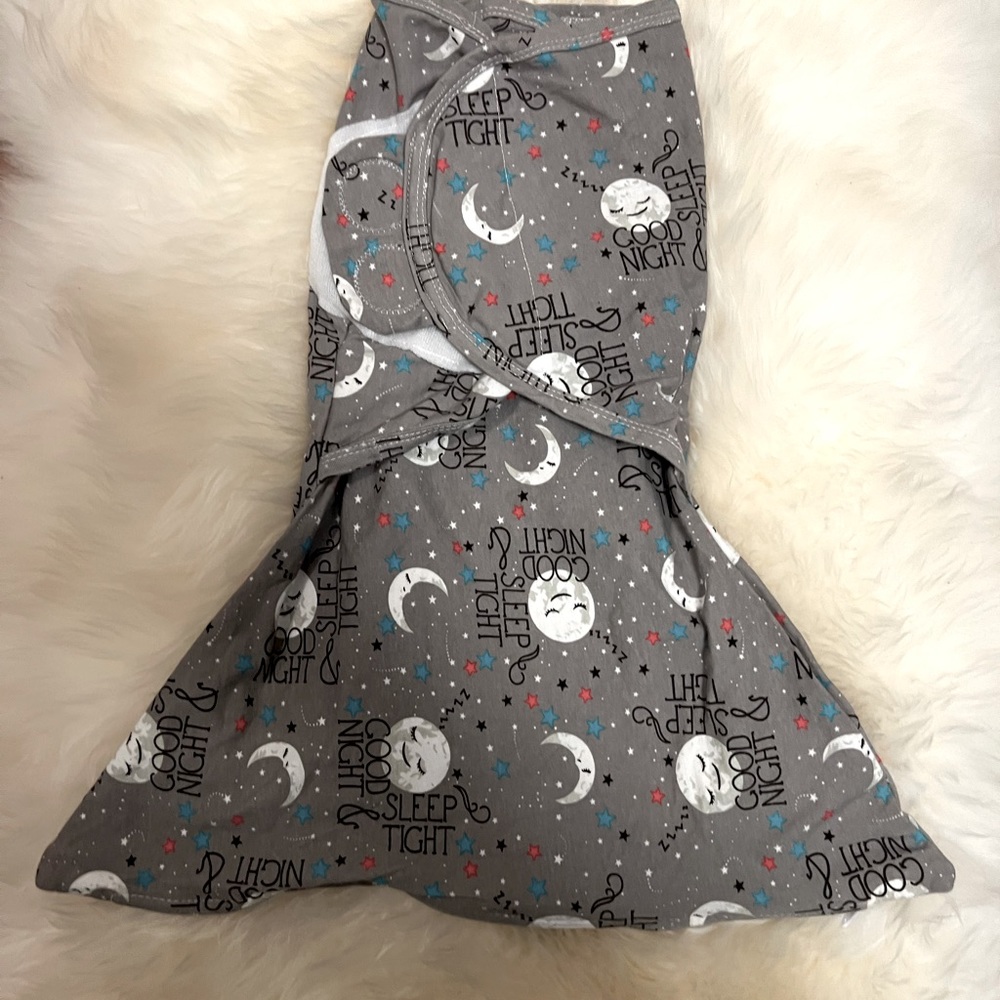 Zippy Goodnight Moon Swaddle